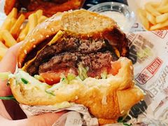 -The Habit Burger Grill 哈比特汉堡(复兴soho店)