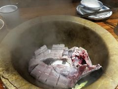 -滇香肴·云南菜蒸汽石锅鱼(云南北路店)
