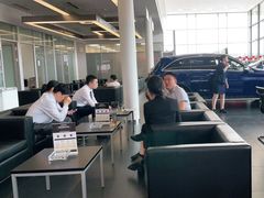 -长沙中升聚星奔驰4S店(望城店)