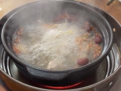 -濠轩阁特色生蚝火锅(水湾路店)