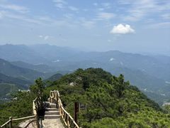 -罗田薄刀峰风景区