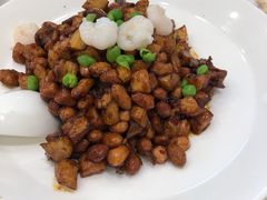 -老大同酒家·糟卤·本帮菜(中山公园店)
