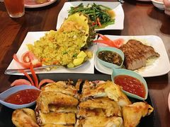 菠萝炒饭-泰妃堂.泰菜.夜宵(赤岗总店)