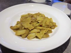 -闫府私房菜·老字号(恒隆店)