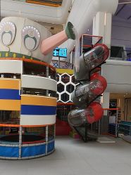 -星际乐园(红博中央公园店)