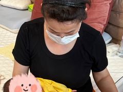 -爱的果实月嫂育婴师(世纪东方店)