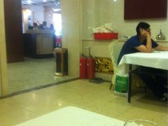 -红高粱大酒店(宁山东路店)