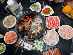 红锅-俏媳妇火锅(宽窄巷子店)