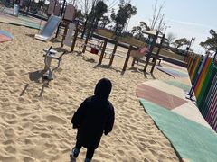 -上海滴水湖皇冠假日酒店