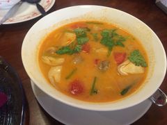 -Dang restaurant (patong phuket)