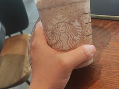 -星巴克(济宁万达广场店)