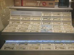 -LOHO眼镜生活(青浦宝龙店)