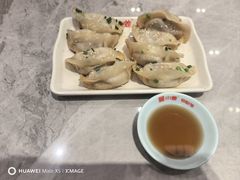 -小姜锅贴(凤凰街店)