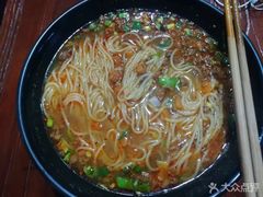 -一品飘香米线(一中总店)