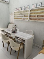 -赢韵美甲美睫瑞士净斑中心