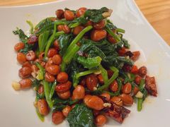 果仁菠菜-好大嫂手擀面