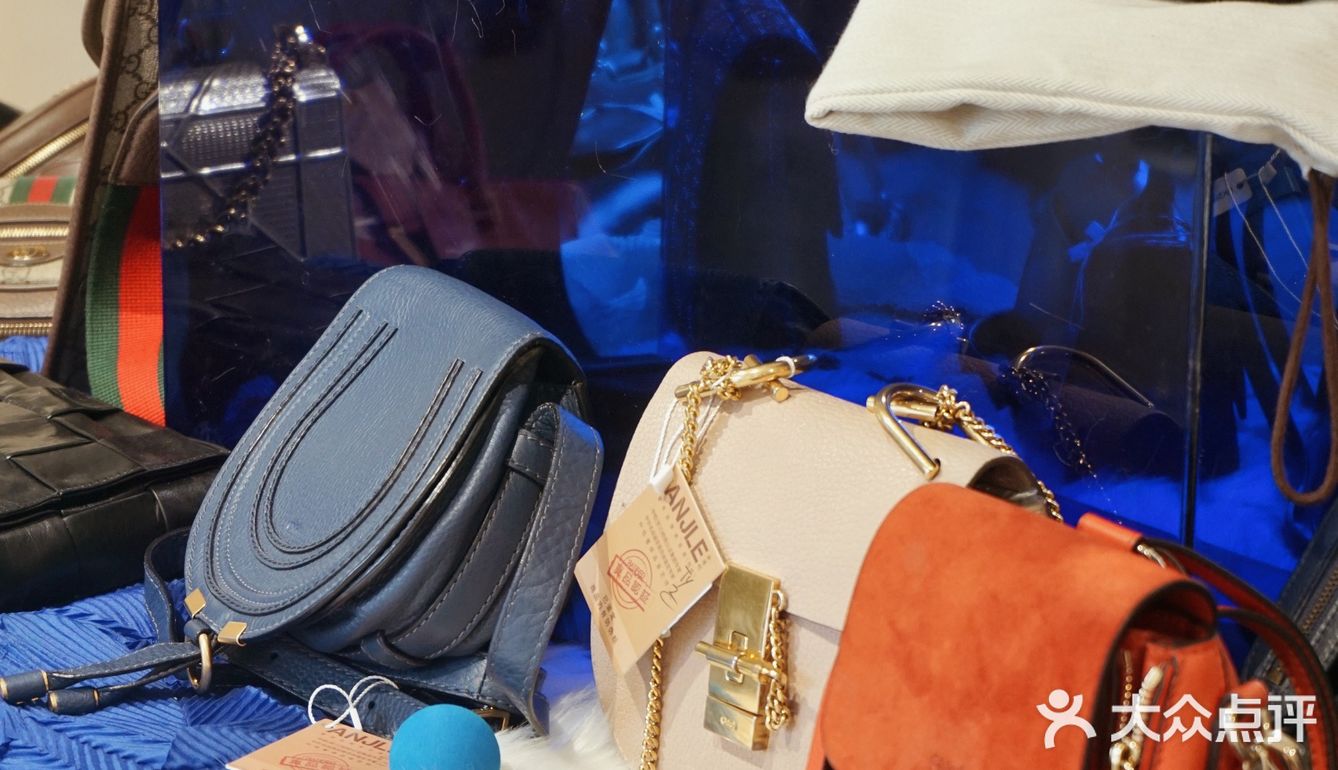 杭州探店 | 胡同里的现代感咖啡&古着店