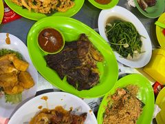 -明记烧鱼美味店