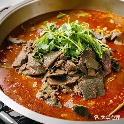 榕江牛瘪牛肉火锅图片