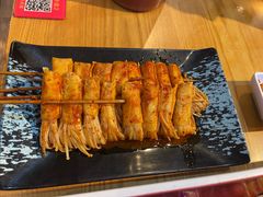 -华府九号海鲜烧烤大排档(龙域店)