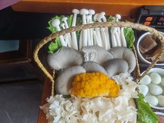 -老员外骨汤火锅(海州古城店)