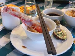 -快乐海鲜酒楼(滇池路店)