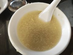 小米粥-四条包子(古城街店)