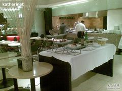 -亮马河饭店翠雅咖啡厅