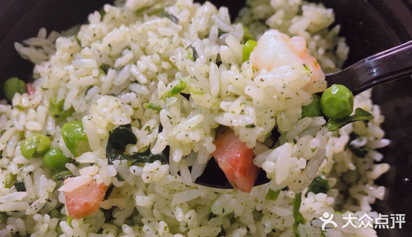 外卖点的菜饭，是其他人在大众点评推荐的，感觉确实好吃