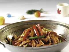 -小鱼小牛·鱼牛干锅·脆鱼火锅(世欧广场店)