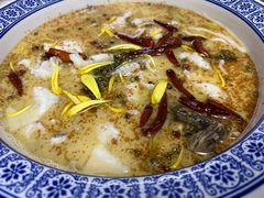 招牌酸菜海鲈鱼-川香鼎盛(市桥富华总店)