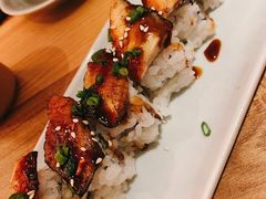 牛油果鳗鱼卷-初居食屋日式料理(万象城购物中心店)