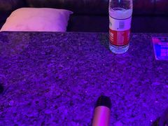 -好乐迪(张扬路八佰伴店)
