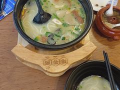 -桥香园云南过桥米线(红龙井店)