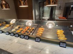-咖啡苑自助餐厅·中国大饭店