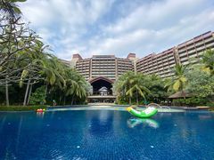 -三亚湾海居铂尔曼度假酒店