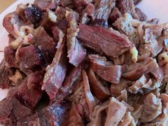 小小拼-闫家驴肉老店(华电一校店)