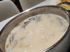 -煲王粤菜餐厅(中侨中心店)