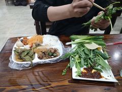 -食里香自助快餐(香槟小镇店)
