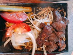 铁锄牛肉-穹六人间 people 6(岳阳路店)