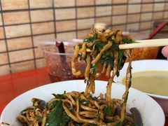 -三百碗宝应长鱼面(板仓街店)