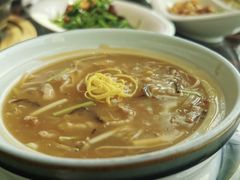 -运·中餐厅(成都华尔道夫酒店)