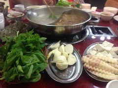 -老石黑山羊毛驴肉火锅(金凯广场店)