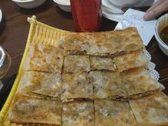 -乡土黄·鲜牛肉火锅·小龙虾(兴业街店)