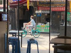-白翔甜食店