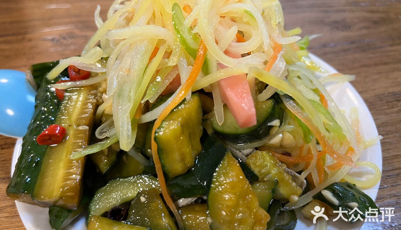 「古榕面庄(总店)」可以来尝试，不会踩雷