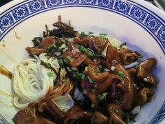 -沪西老弄堂面馆(定西路店)