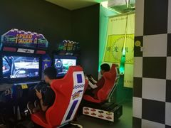 -不可思议减压馆·解压博物馆·摔碗发泄·团建定制