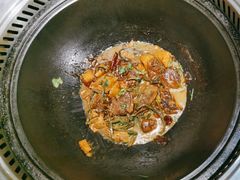 -锅老头海鲜铁锅炖