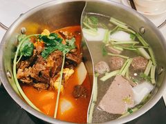 鸳鸯锅底-牛焱·贵州黄牛肉火锅(城西银泰店)